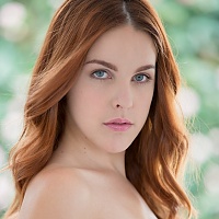 Amarna Miller