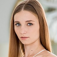 Ava Parker