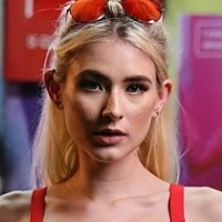 Jessie Saint