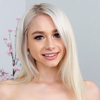 Scarlett Hampton