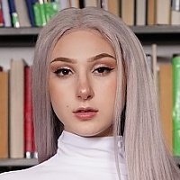 Skylar Vox
