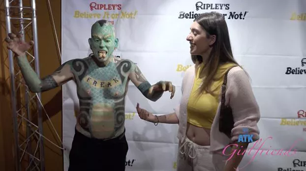 Ripley's Wild Ride: Aubry's Hollywood Date Explodes into Car Cock Sucking and Reverse Cowgirl Frenzy