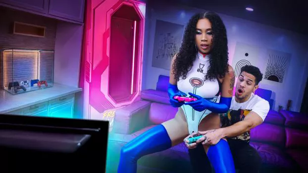Skylaxxx Gamer Fembot: Cock-Riding Pro Who Owns the Joystick